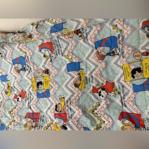 Rare Vintage 1971 Peanuts Snoopy Charlie Brown &Gang Video Game comforter - Picture 6 of 8